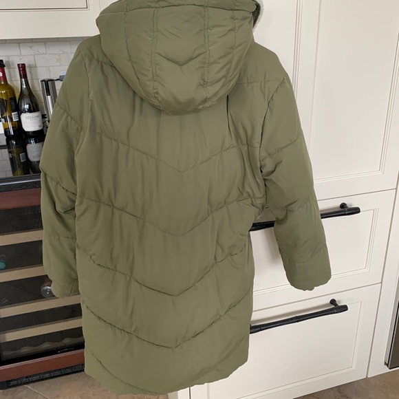 Garage Puff Parka in Olive - Picture 10 of 14